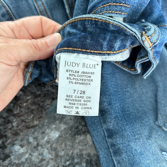 Judy blue size 7/28 slim fit 84183 - Picture 4 of 4